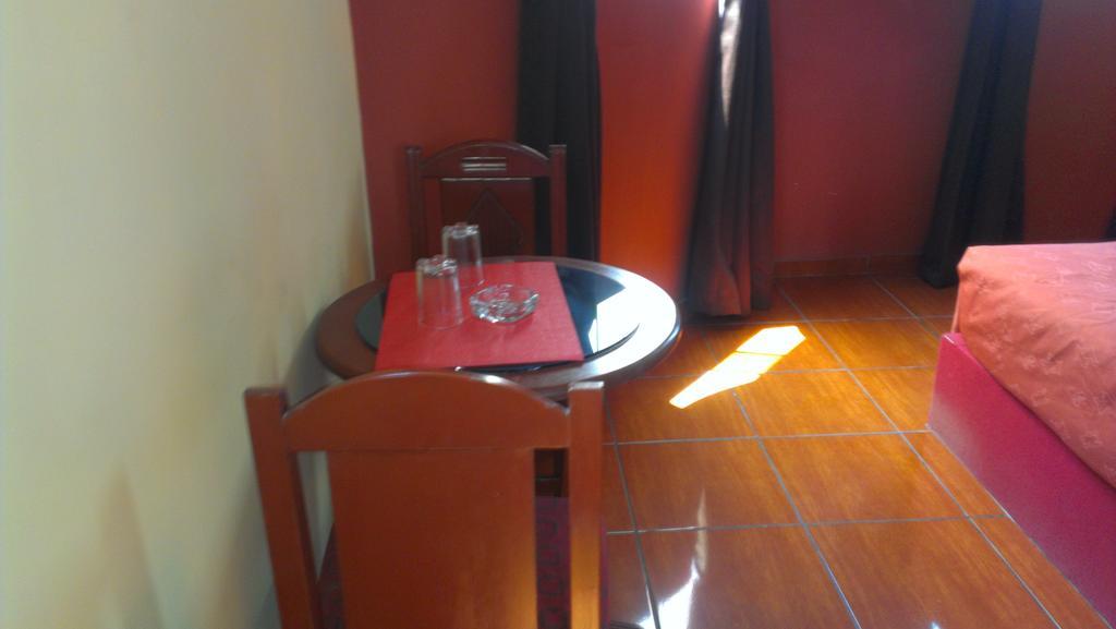 Hostal Gq Lima Zewnętrze zdjęcie