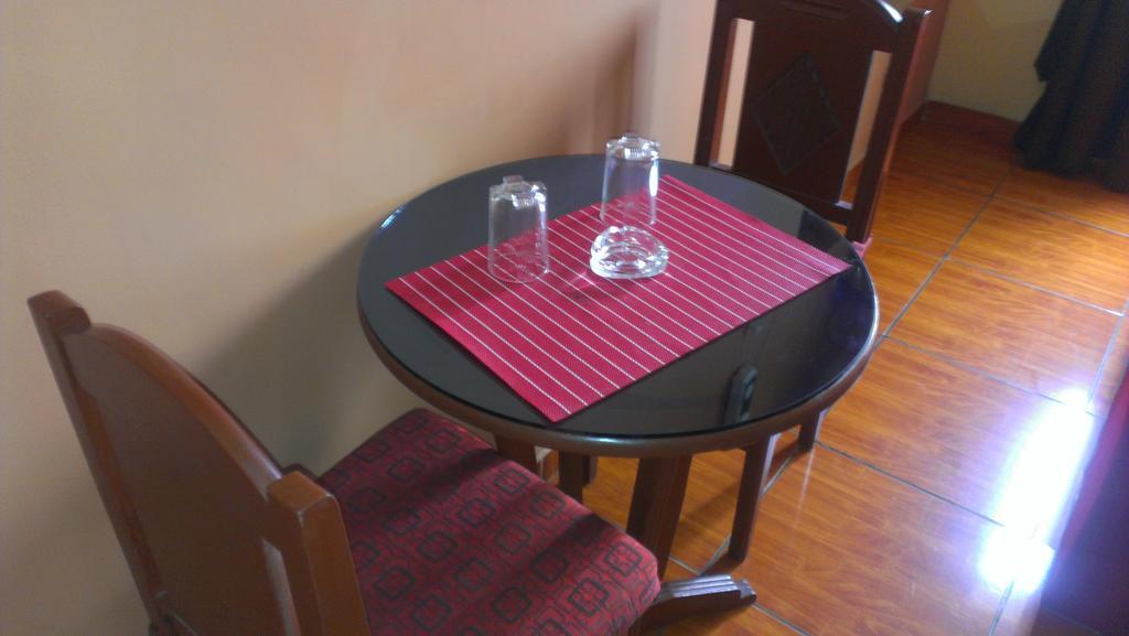 Hostal Gq Lima Zewnętrze zdjęcie